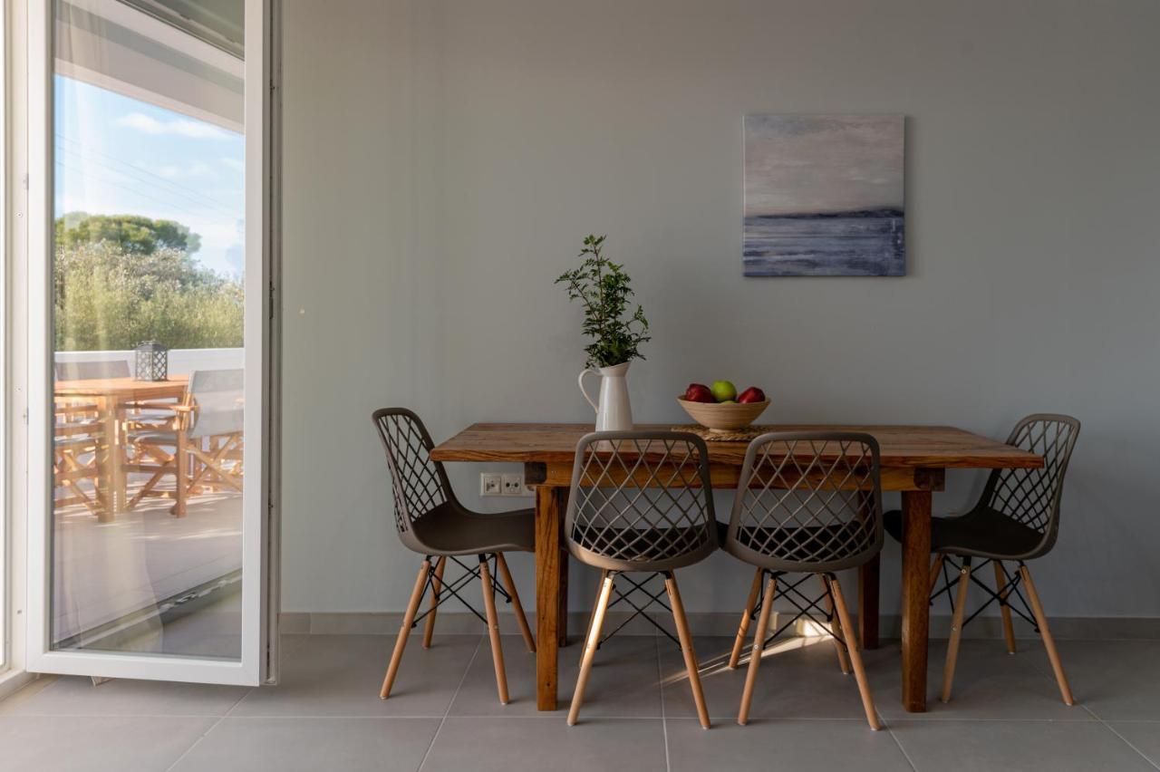 Rizes Seaside Homes Vromonerion Luaran gambar