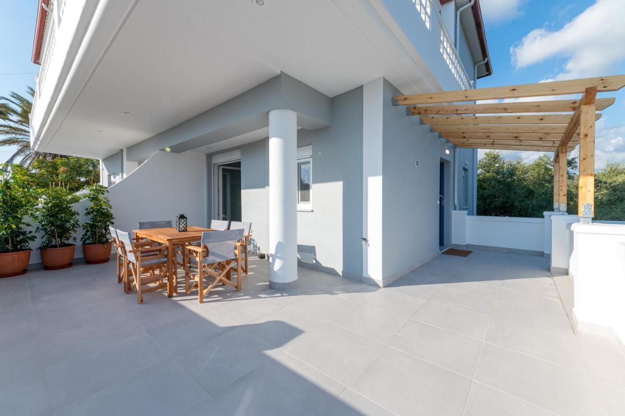 Rizes Seaside Homes Vromonerion Luaran gambar
