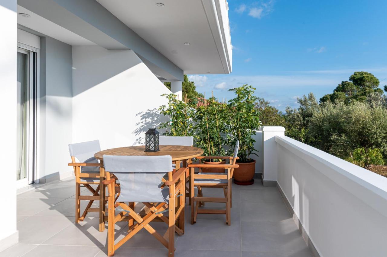 Rizes Seaside Homes Vromonerion Luaran gambar